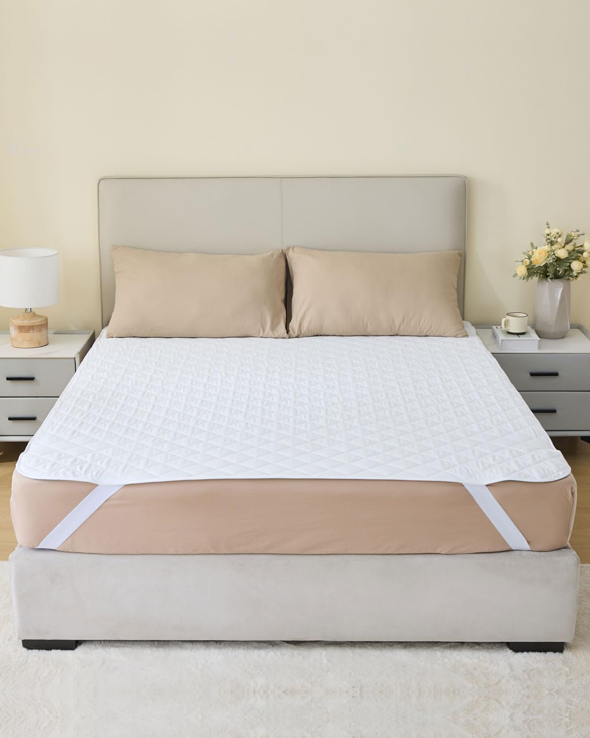 Absorbent Waterproof Queen Bed Pad