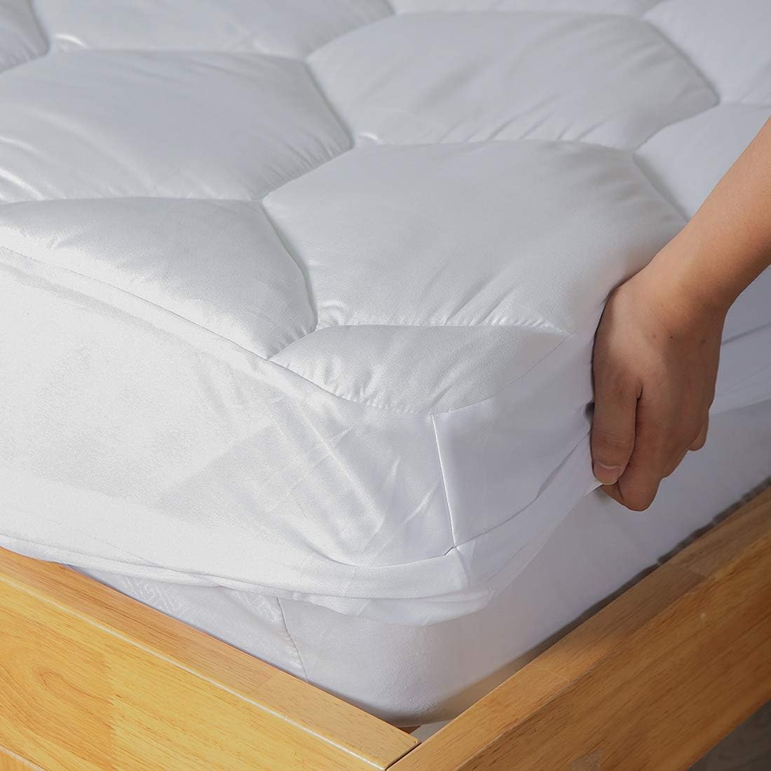 Quilted Deep Pocket Queen Mattress Pad
